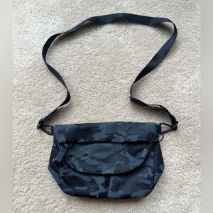 Lululemon Athlecta  Camouflage  All Night Festival Crossbody Bag